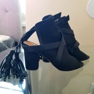 Sam Edelman's Black, Block heel, open toe, strap sandals- size 7.5